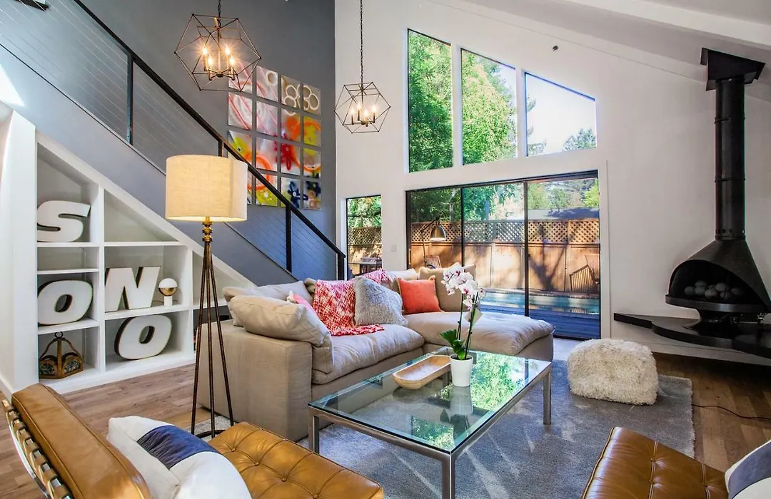 758 Broadway House-1