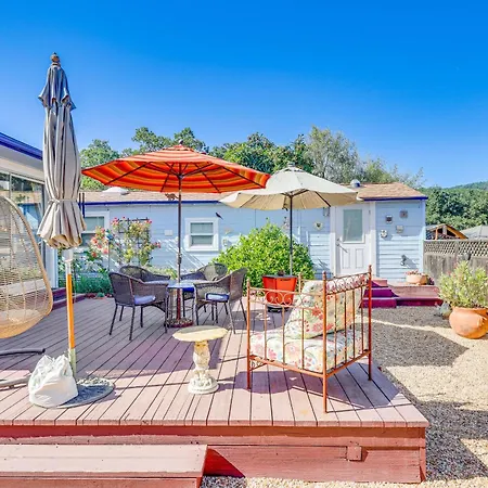 Romantic Casita With Garden And Deck 2 Miles To Plaza!-2